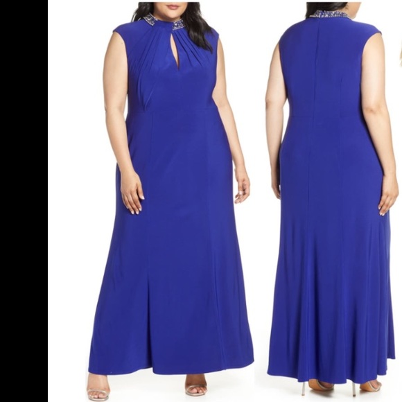 Vince Camuto Embellished Twist Neck Gown Size 18W - Picture 5 of 9